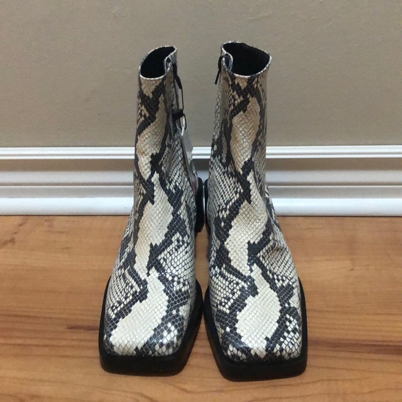 Zara Boots - Picture 3 of 6